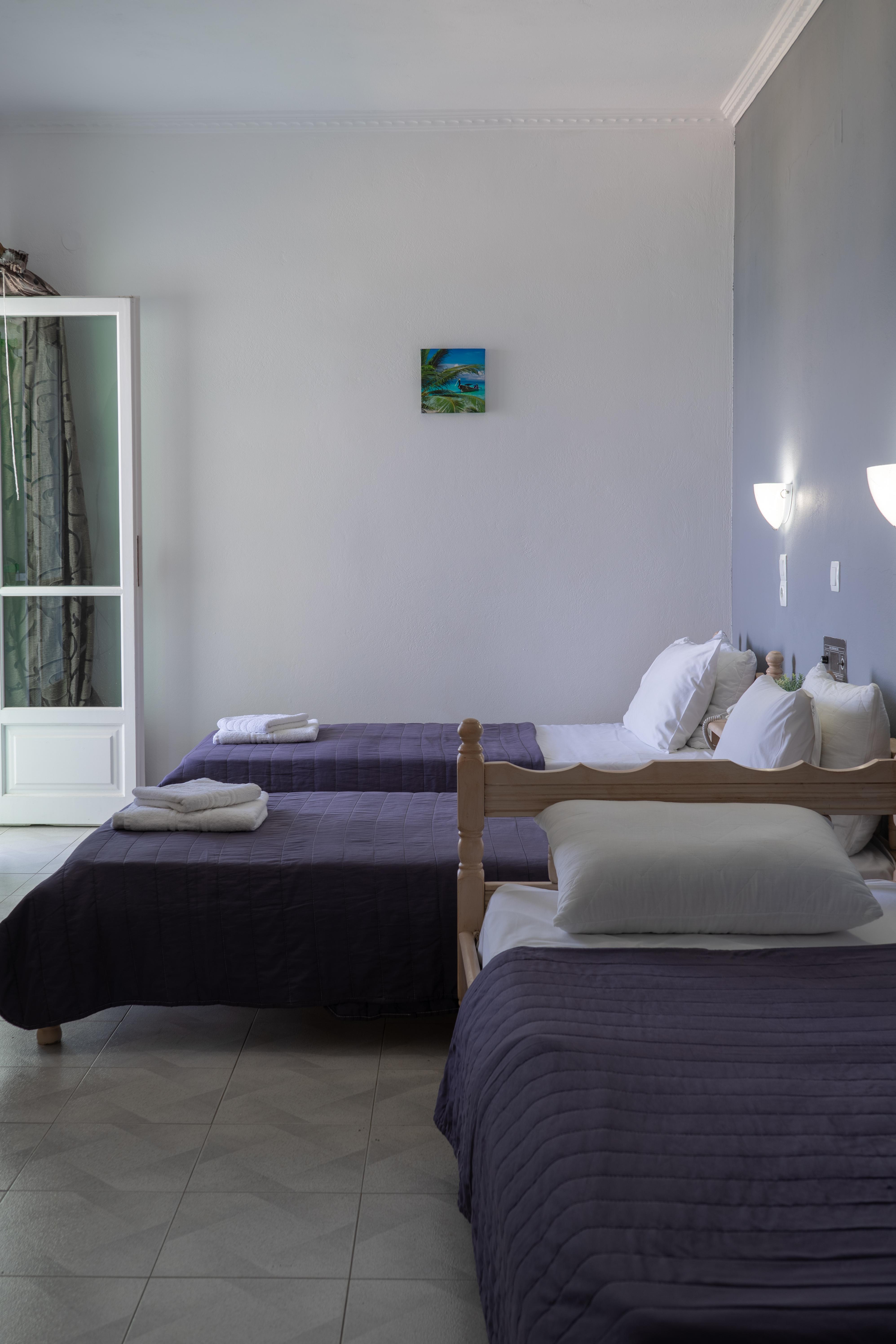 Tropicana Inn نيدري المظهر الخارجي الصورة