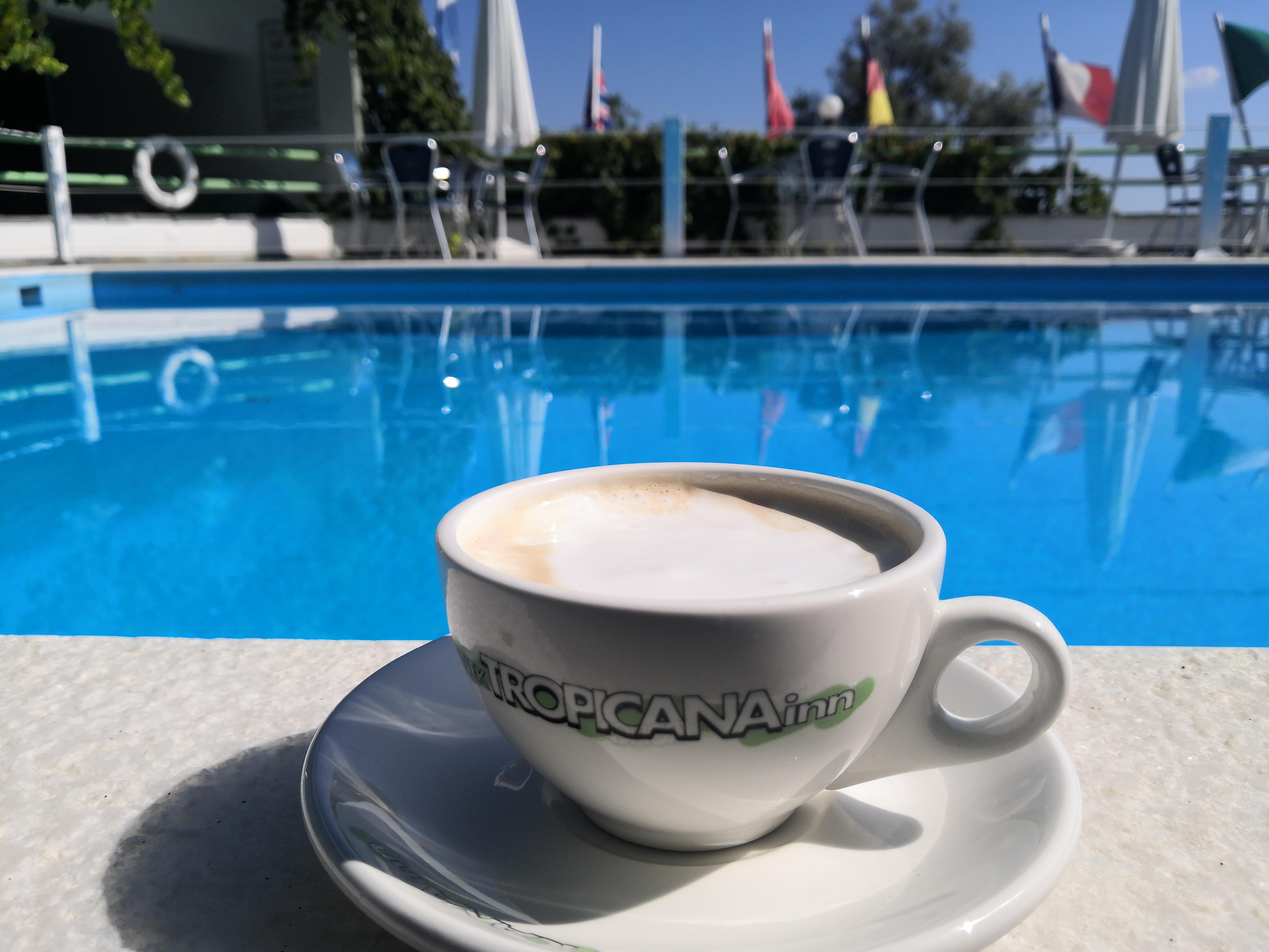Tropicana Inn نيدري المظهر الخارجي الصورة