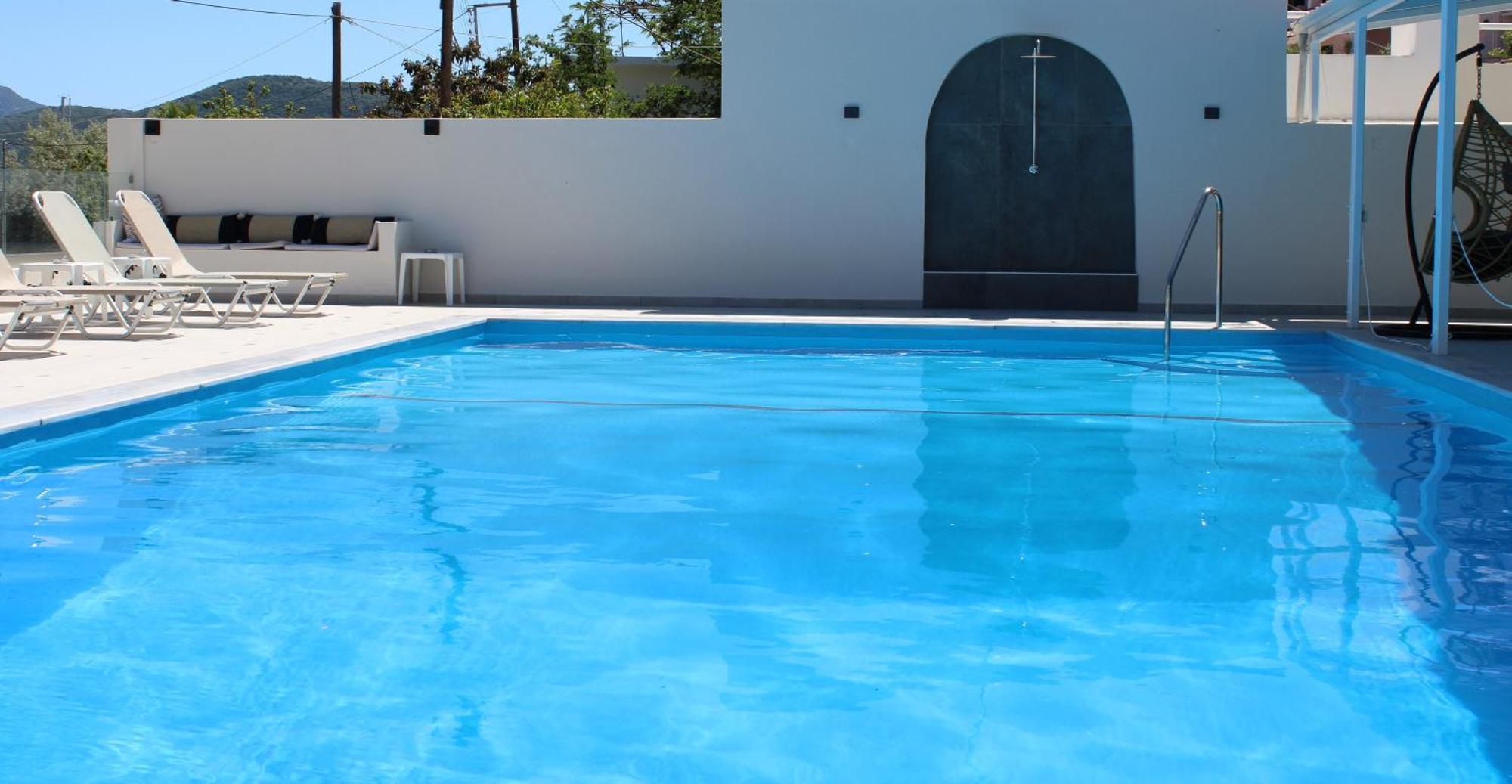 Tropicana Inn نيدري المظهر الخارجي الصورة